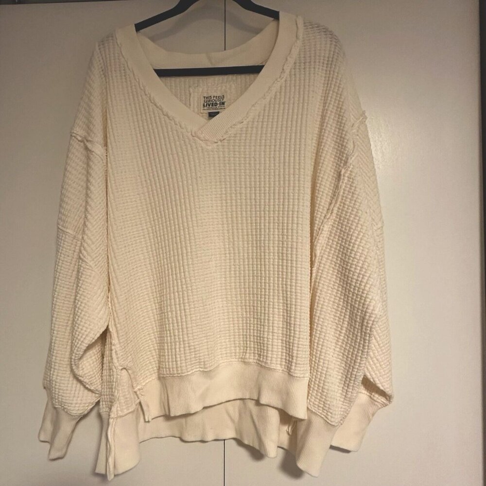 American Eagle Sweatshirt Women's Large Cream  Waffle Knit Lived-In Oversized